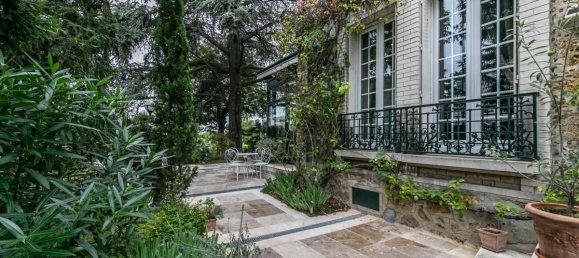 5 bedrooms House in Sucy-en-Brie, France No. 185166 17