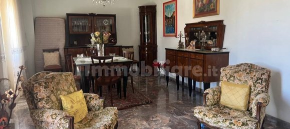 3 bedrooms Apartment in Reggio Calabria, Italy No. 343937 3