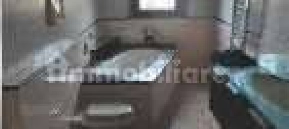 4 bedrooms Apartment in Legnano, Italy No. 259559 8