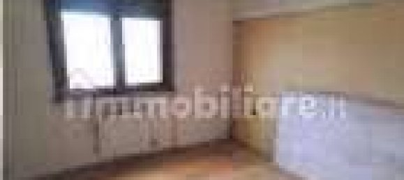 4 bedrooms Apartment in Legnano, Italy No. 259559 7