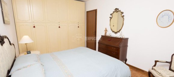 4 rooms Apartment in Olgiate Molgora, Italy No. 16464 16