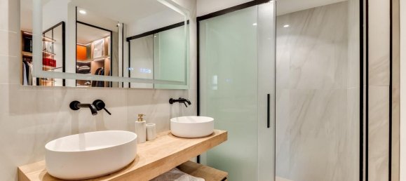 4 bedrooms Duplex in Marbella, Spain No. 128949 8