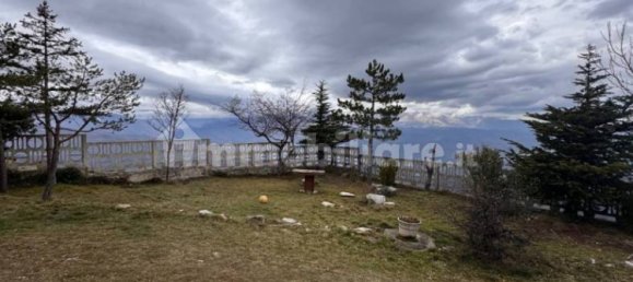 3 bedrooms Penthouse in Valle Castellana, Italy No. 250855 17