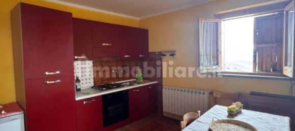 3 bedrooms Penthouse in Valle Castellana, Italy No. 250855 3