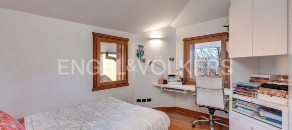 3 bedrooms Villa in Albavilla, Italy No. 129706 11