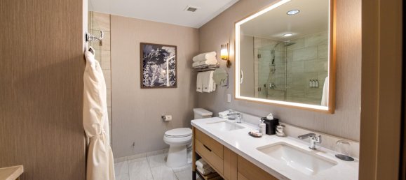 1 Schlafzimmer Cafe / Restaurant in Avon, USA, Nr. 560256 4