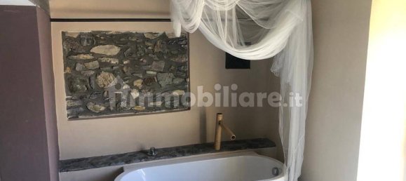 5 bedrooms House in Aulla, Italy No. 349464 7