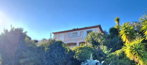 4 bedrooms Villa in Cavalaire-sur-Mer, France No. 101469 17