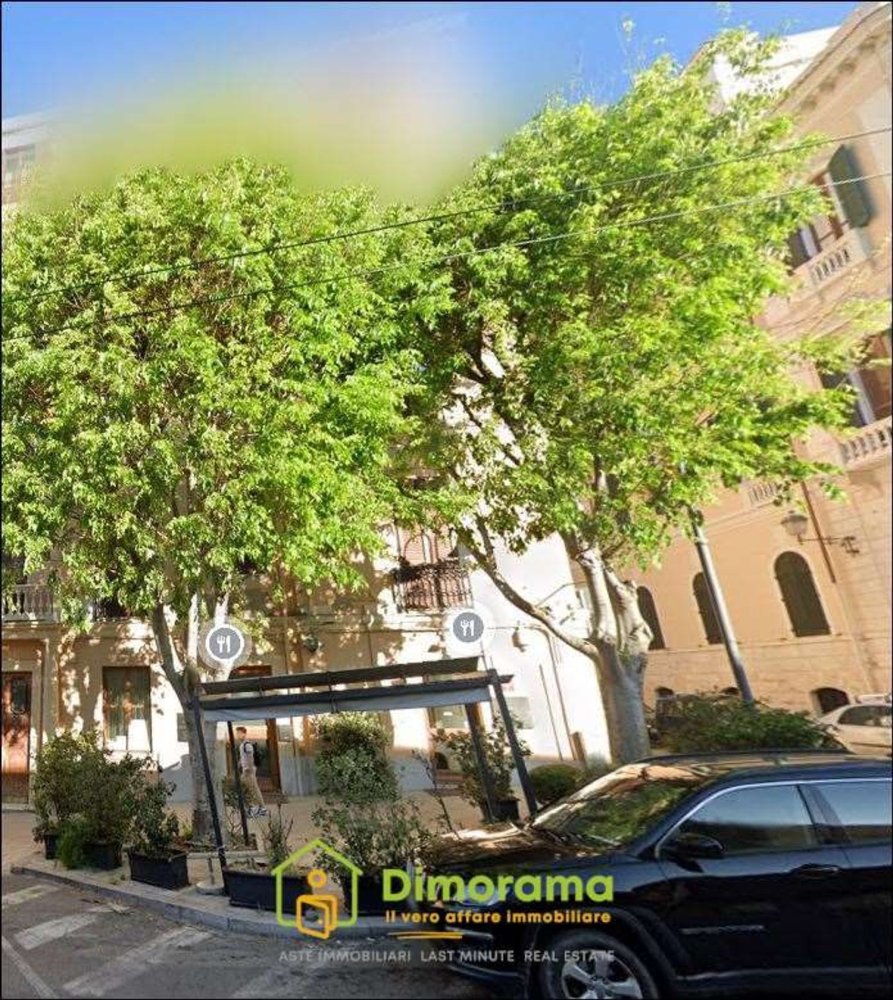 Imóvel comercial em Cagliari, Italy 256 m² N.º 27417