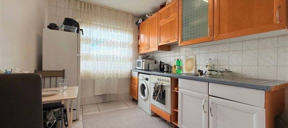 2 rooms Apartment in Cologne, Germany No. 270105 4