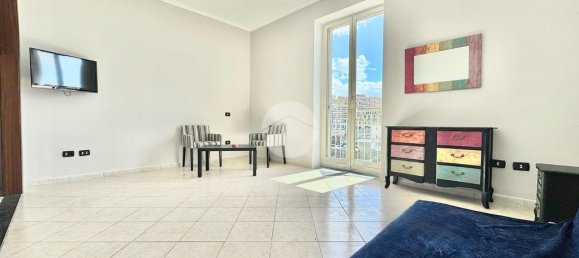 Apartamento T1 em Pozzuoli, Italy N.º 371384 17