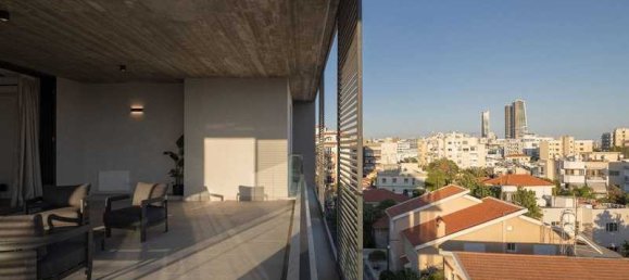 3 bedrooms Penthouse in Limassol, Cyprus No. 21497 8