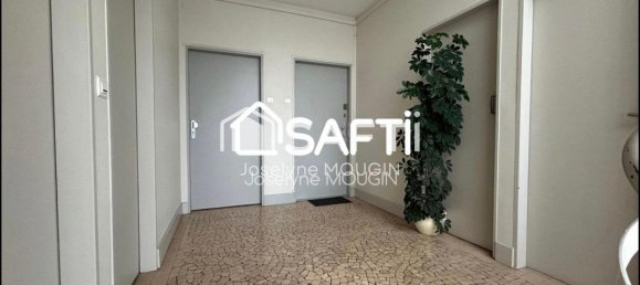 Apartamento de 3 dormitorios en Amiens, France No. 80857 10