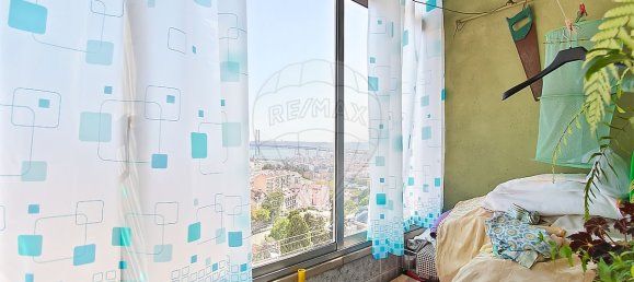 2 bedrooms Apartment in Lisbon, Portugal No. 52330 14