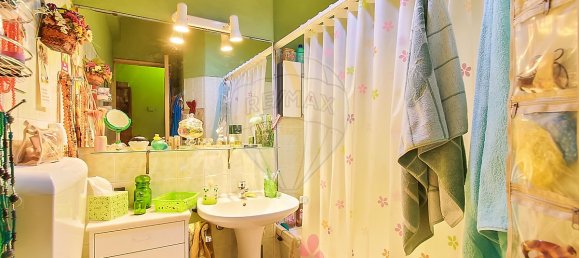 2 bedrooms Apartment in Lisbon, Portugal No. 52330 20