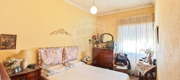 2 bedrooms Apartment in Lisbon, Portugal No. 52330 16