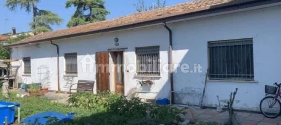 Дом с 1 спальней в Йоланда ди Савоя, Италия № 25093 12