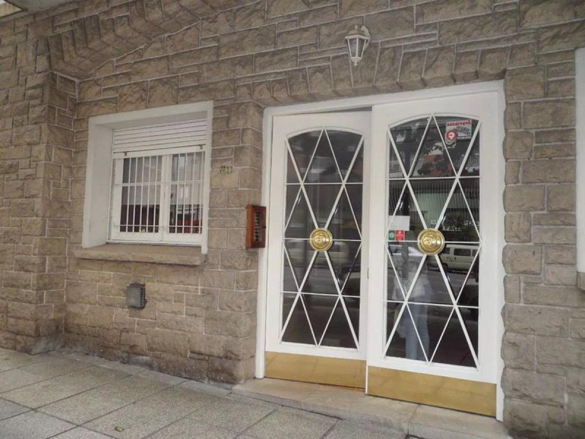 3 bedrooms Apartment in Mar del Plata, Argentina No. 101289