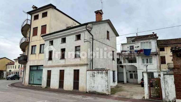 2 bedrooms Apartment in Marano Vicentino, Italy No. 282061