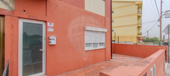 6 bedrooms House in Rio Tinto, Portugal No. 26700 17