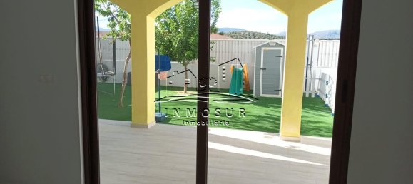 4 Schlafzimmer Haus in Priego de Cordoba, Spain, Nr. 35338 6