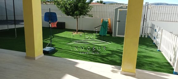 4 Schlafzimmer Haus in Priego de Cordoba, Spain, Nr. 35338 11