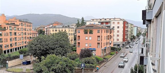 1 bedroom Apartment in Bergamo, Italy No. 320569 12