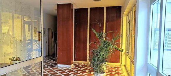 1 bedroom Apartment in Bergamo, Italy No. 320569 3