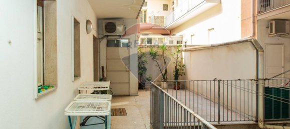 Apartamento T6 em Catania, Italy N.º 302618 12