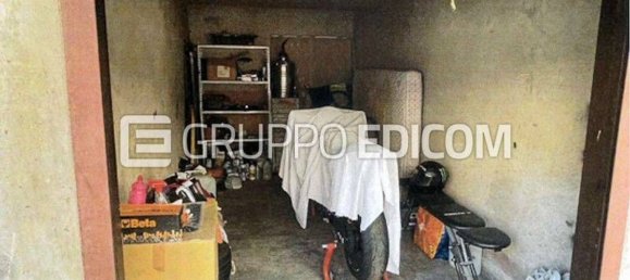 5 rooms Apartment in Novara, Italy No. 16071 6