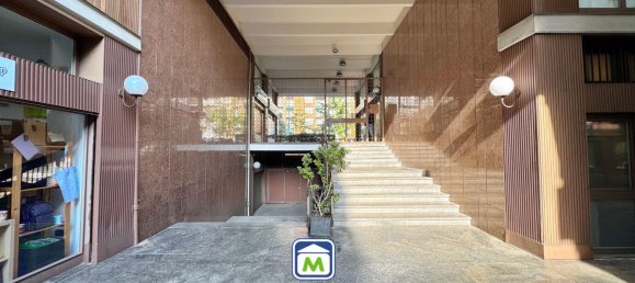 3 rooms Apartment in Milan, Italy No. 247874 34