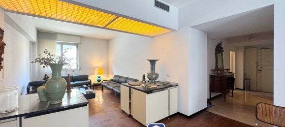 3 rooms Apartment in Milan, Italy No. 247874 11