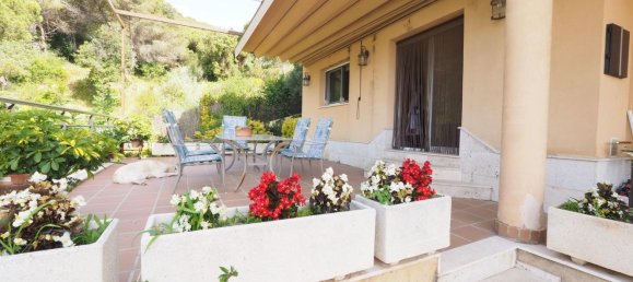 Casa de 4 dormitorios en Premia De Dalt, Spain No. 155087 3