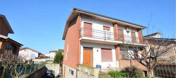 4 rooms House in San Colombano al Lambro, Italy No. 16639 24