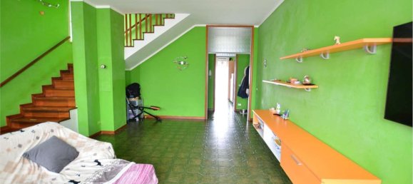 4 rooms House in San Colombano al Lambro, Italy No. 16639 30