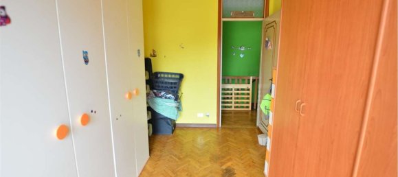 4 rooms House in San Colombano al Lambro, Italy No. 16639 16