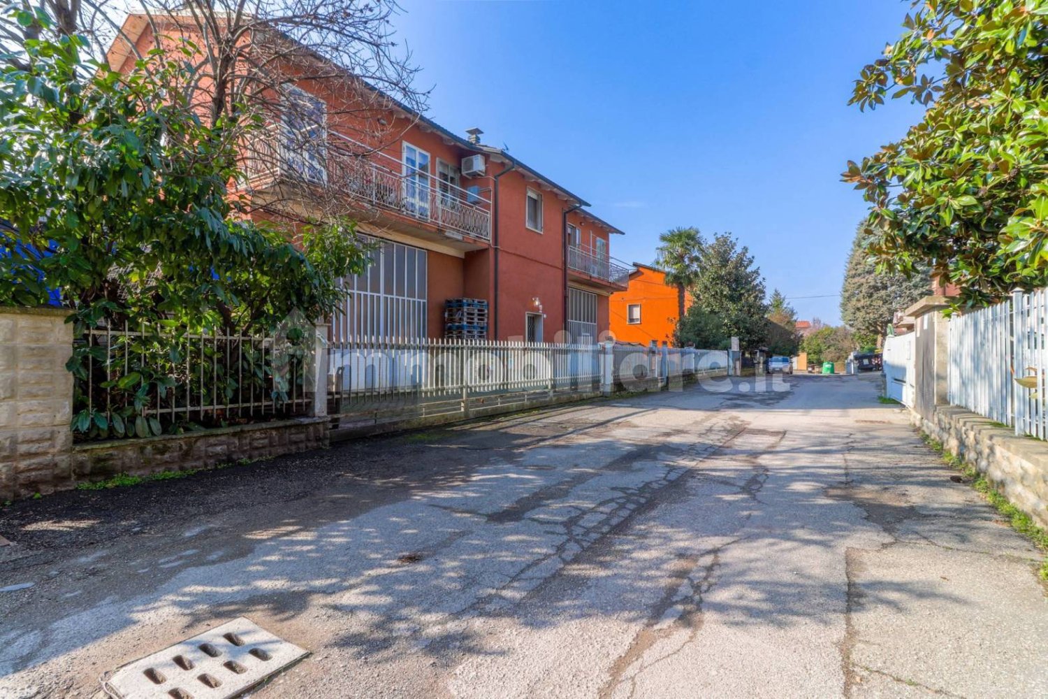 4 rooms Building in Castel Maggiore, Italy No. 275526