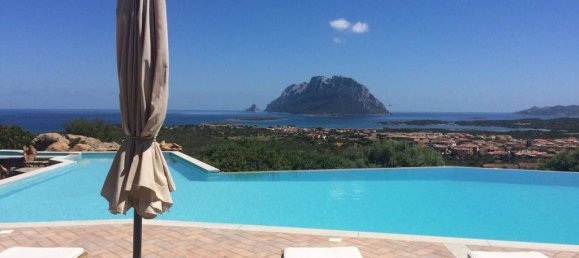 6 bedrooms Villa in Loiri Porto San Paolo, Italy No. 58746 6