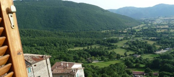 Casa de 5 habitaciónes en Pereto, Italy No. 177794 9