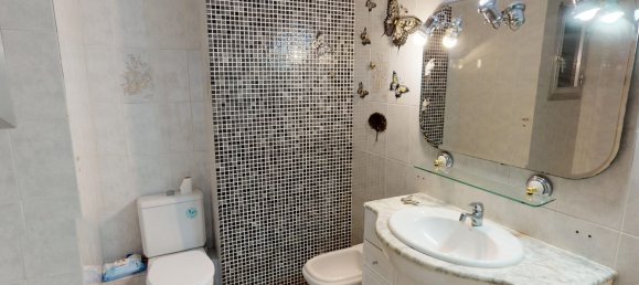 4 bedrooms Apartment in Valencia, Spain No. 181108 19