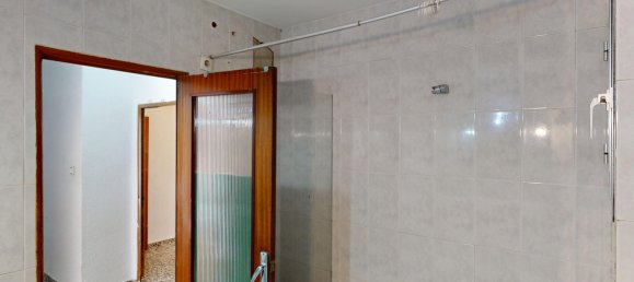 4 bedrooms Apartment in Valencia, Spain No. 181108 16