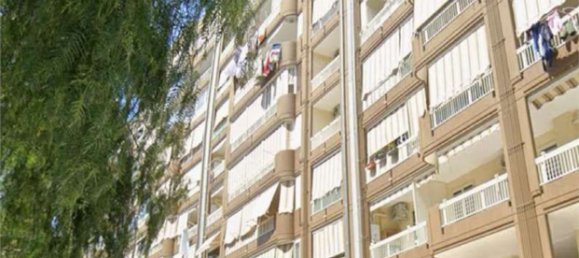 Квартира с 5 спальнями в Бари, Италия № 376708 21