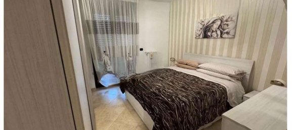 Квартира с 5 спальнями в Бари, Италия № 376708 6