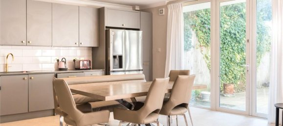 5 bedrooms House in London, United Kingdom No. 12893 6