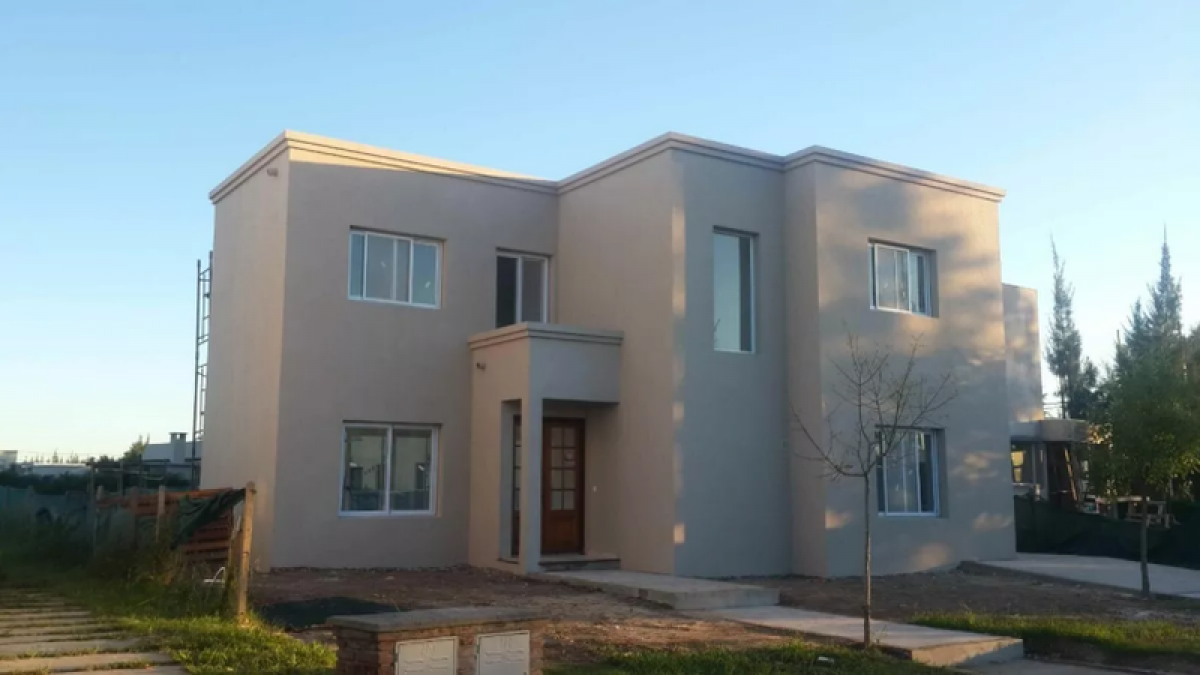 3 bedrooms House in Tigre, Argentina No. 7425