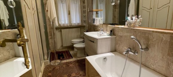 Apartamento de 8 habitaciónes en Piacenza, Italy No. 21054 15