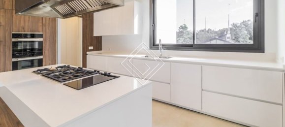 6 chambres Maison à San Sebastian de los Reyes, Spain No. 87088 15