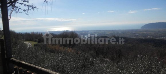 5 rooms House in Castelnuovo Magra, Italy No. 164750 8
