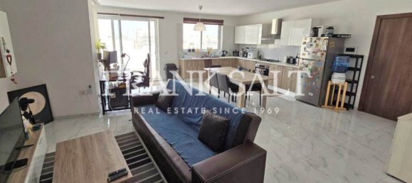 2 Schlafzimmer Penthouse in San Gwann, Malta, Nr. 7554 3