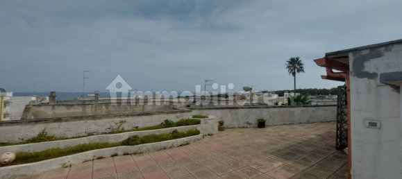 Квартира с 2 спальнями в Melendugno, Италия № 121003 25